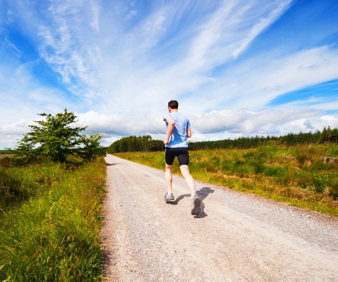 Hombre corriendo.