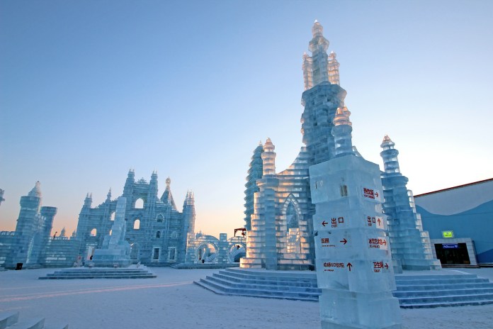 El festival de esculturas de hielo y nieve de Harbin