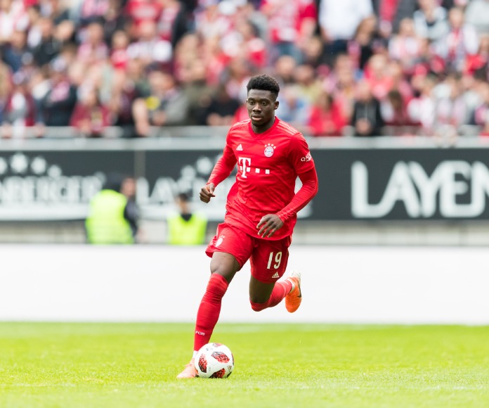 Alphonso Davies, jugador fichado por el Real Madrid. Fútbol.