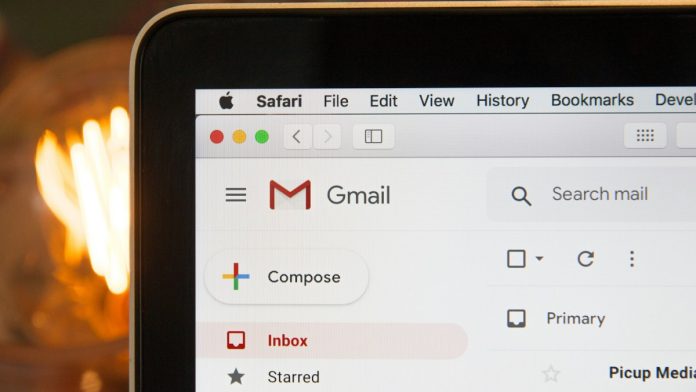 Gmail, correos, postdata