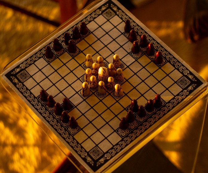 Hnefatafl