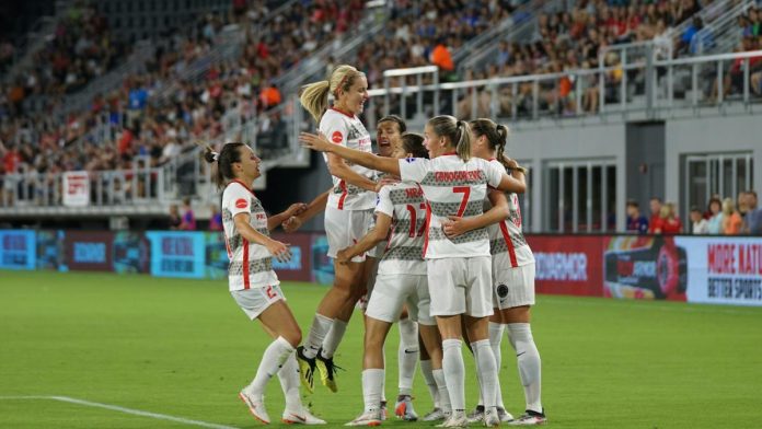 Equipo femenino de fútbol