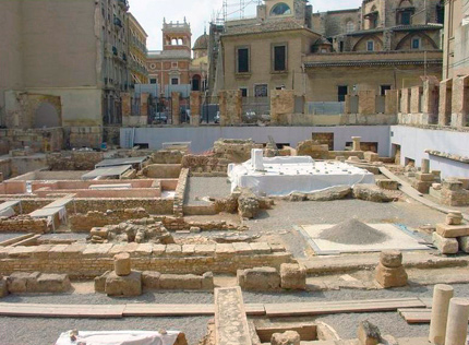 La excavación de la plaza de San Luis Beltrán