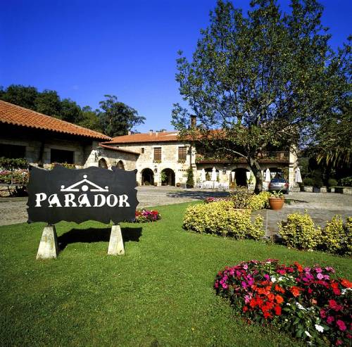 20 mejores paradores de España - Parador de Santillana Gil Blas