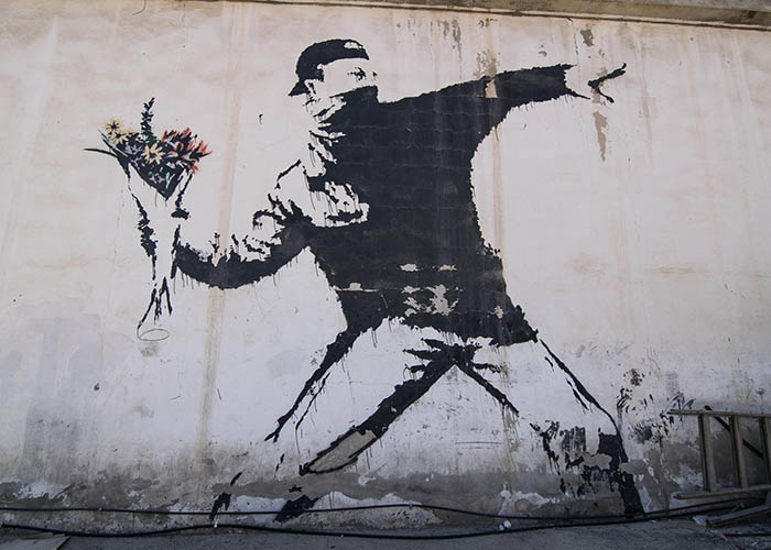 Mural Flower Thrower - Banksy