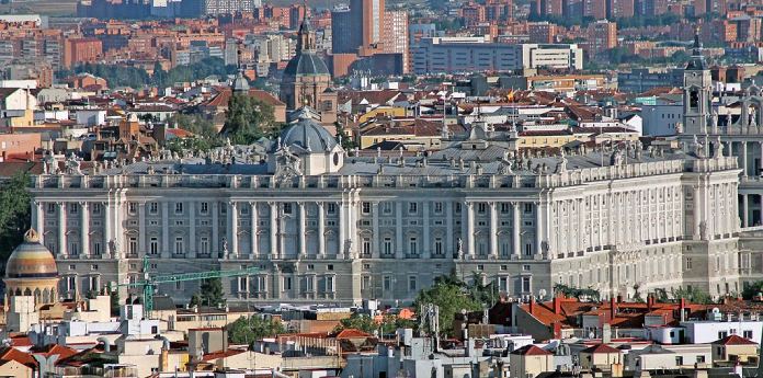 palacios-en-europa-palacio-real-de-madrid