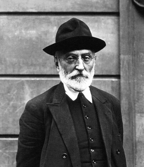 Personajes históricos españoles - Miguel de Unamuno