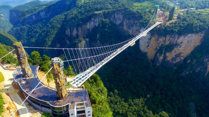 Los 40 puentes más famosos del mundo: 40 obras maestras de la arquitectura