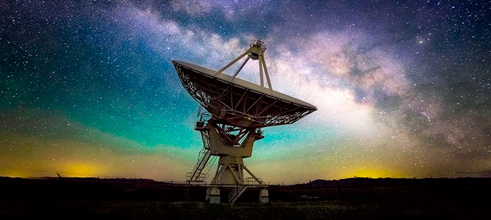 Antena del observatorio Very Large Array de Nuevo México