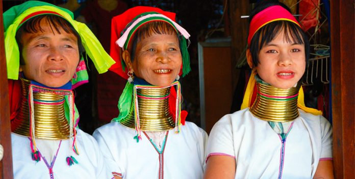 Tailandia, mujeres jirafa.