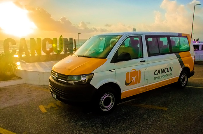 Taxi furgoneta de Cancún Transportation