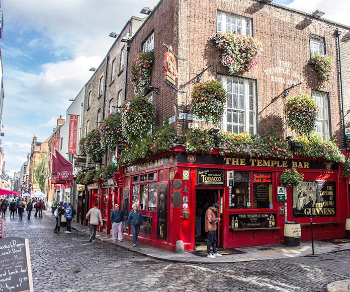 The Temple Bar, Dublín, Irlanda.