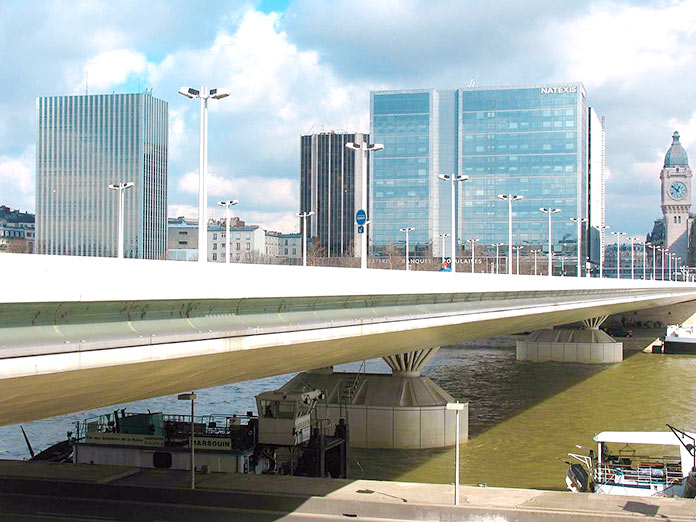 Tipos de puentes: puentes de viga - Puente Charles de Gaulle