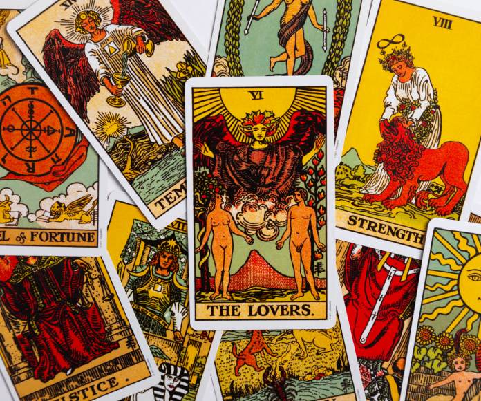 ▷ Tipos de Tarot » Cuántos son, Arcanos y Barajas de Tarot