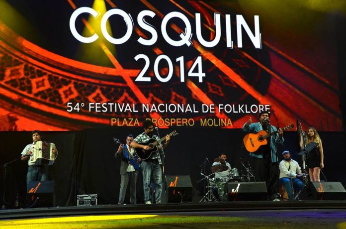 tradiciones-argentinas-festival-de-folklore-de-cosquin