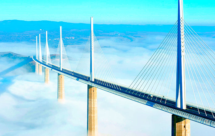 Viaducto de Millau, Francia